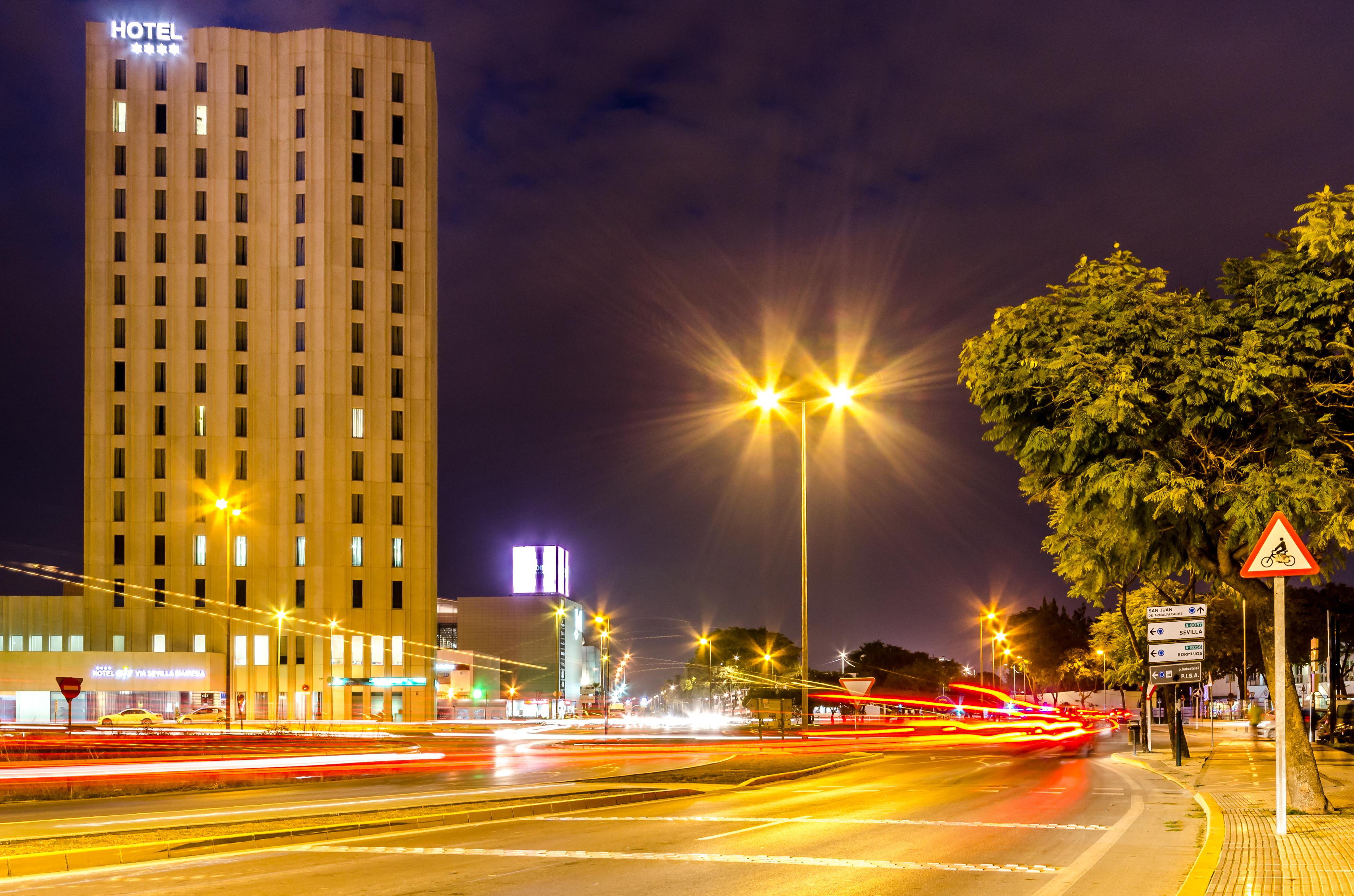Yit Via Sevilla Mairena Майрена-дель-Альхарафе Экстерьер фото